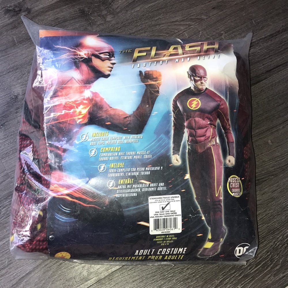 The Flash Fastest Man Alive DC. Adult Costume Standard Size